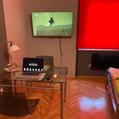 Apartment B42 Bed And Cafe Prague