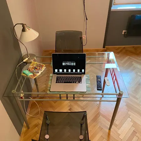 B42 Bed And Cafe Apartment Prague